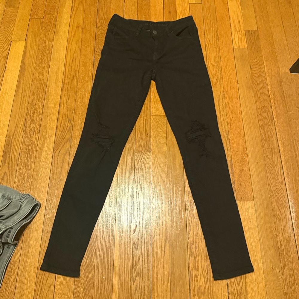 American Eagle Outfitters Black Ripped Skinny Jeans